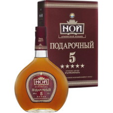 Коньяк "НОЙ ПОДАРОЧНЫЙ" пятилетний 40% 0.5л.